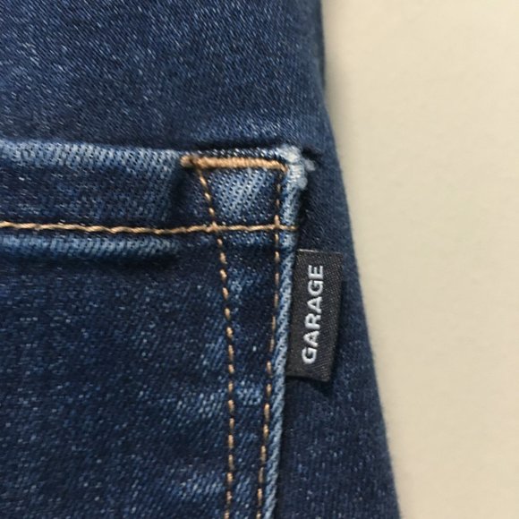 High Waist Ripped Jeans - Picture 5 of 7